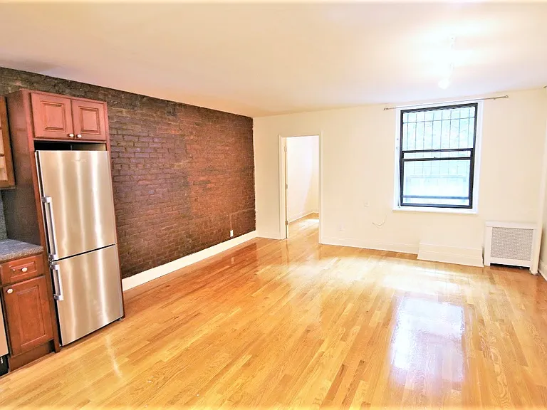 60 W 84th St #GR — Photo 2