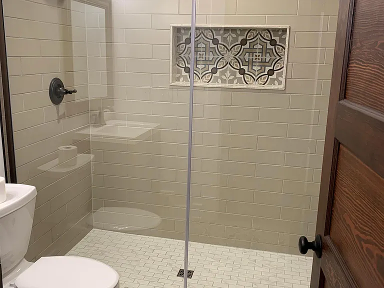 947 Lafayette Ave #1 — Photo 16