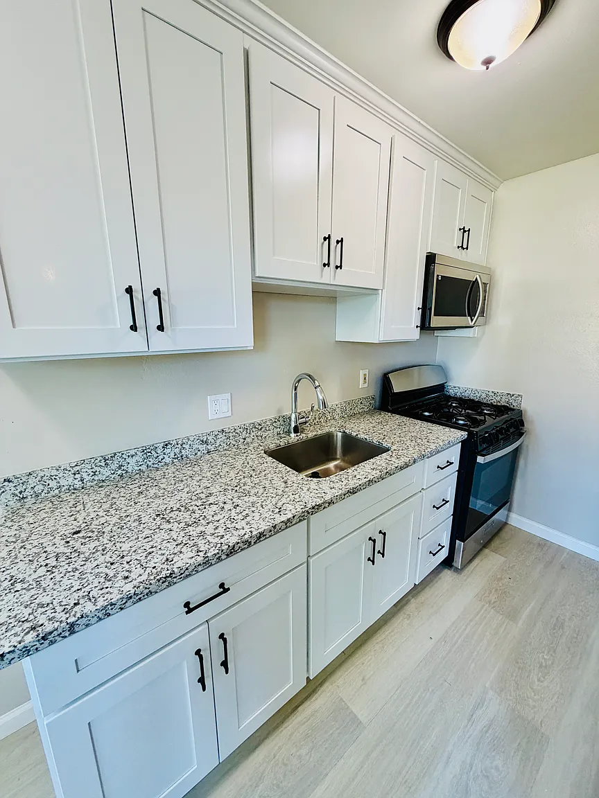164 W Lupton St #164 photo 1