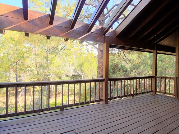 Upper Level Deck