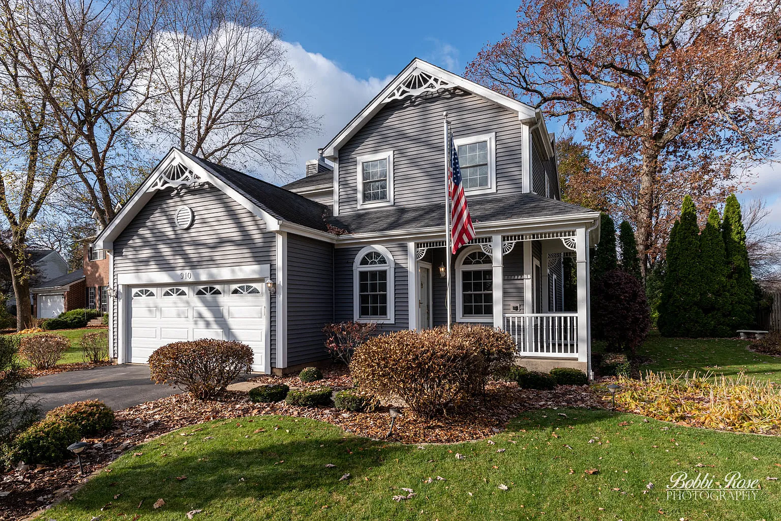910 Plymouth Ct photo 1