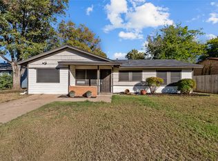 3955 Pate Dr, Fort Worth, TX 76119
