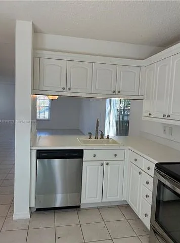 9834 SW 222nd Ter — Photo 9