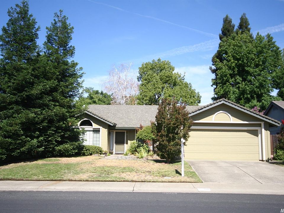 1st image of 1395 Greenborough Dr