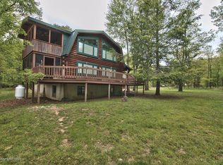 93 Bluejay Dr, Jim Thorpe, PA 18229