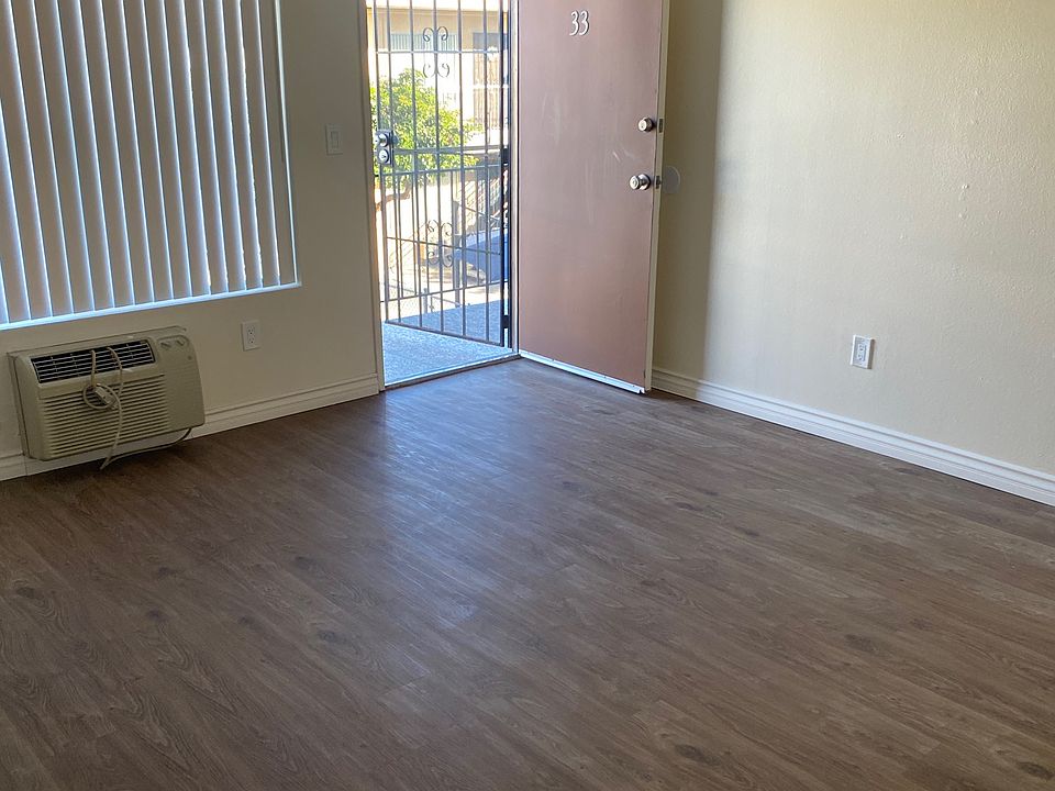 1st image of 200 S Mollison Ave #33