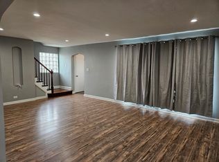 11842 S Princeton Ave, Chicago, IL 60628