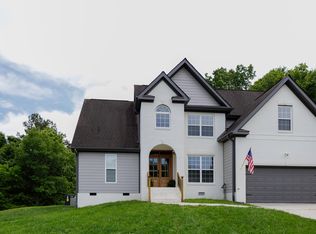 5611 Caney Ridge Cir, Ooltewah, TN 37363