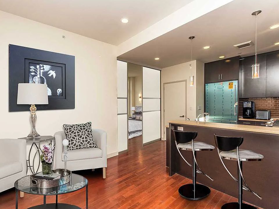 1st image of 4237 27th St APT 8A