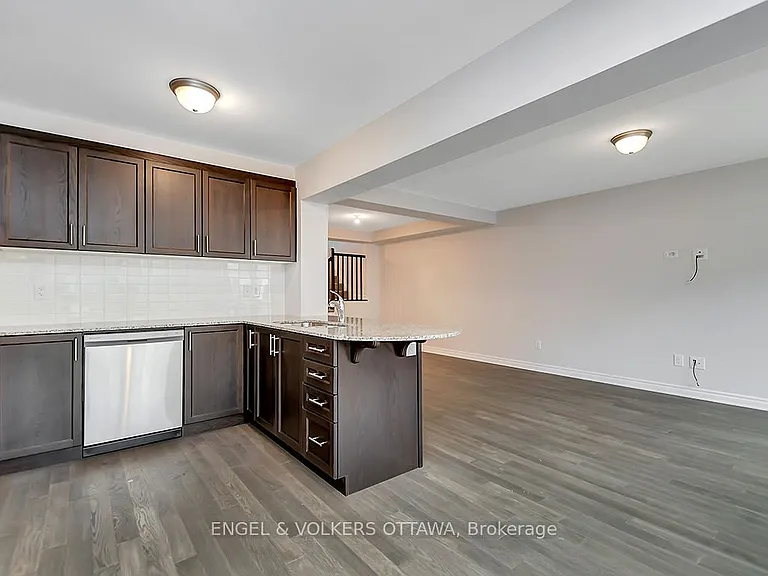135 Lanceleaf Way — Photo 11