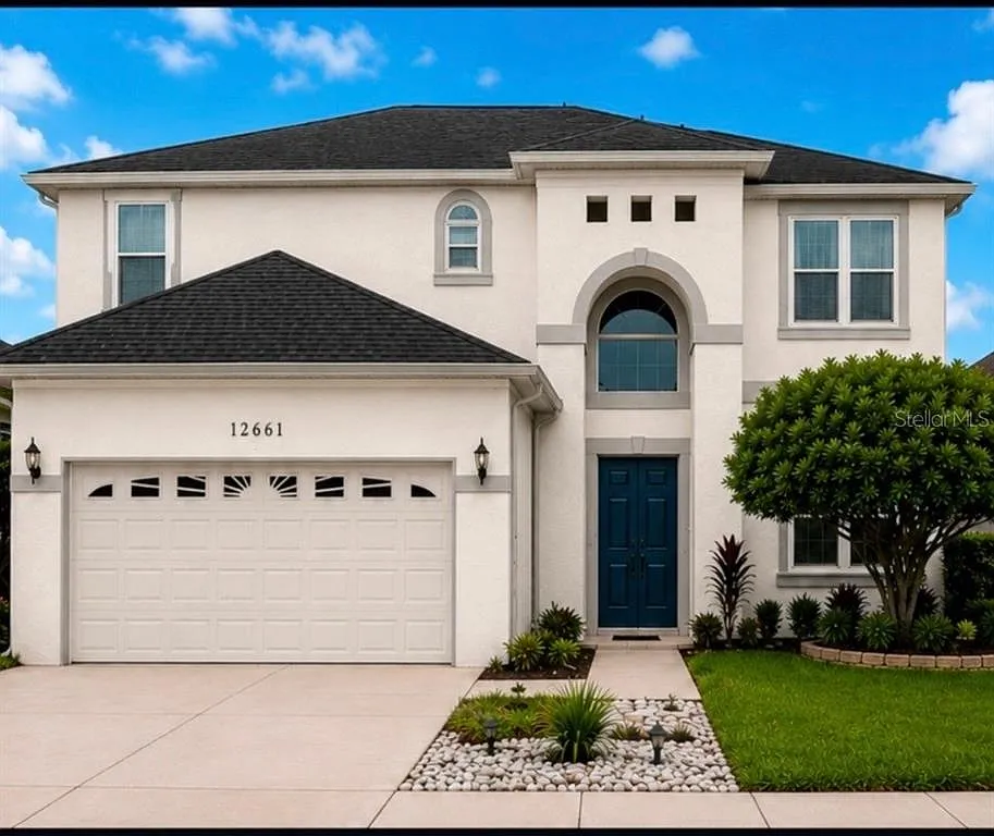4 bed, 2.5 bath, 2872 sqft, $3,150 — Photo 1