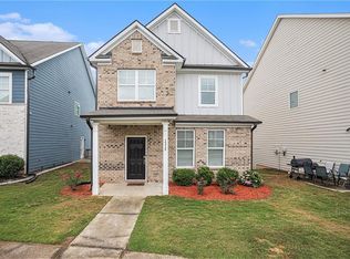 1210 Hawthorne Trl, East Point, GA 30344