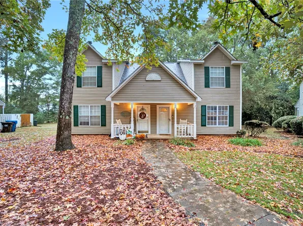 122 Abbey Ct, Greenwood, SC 29649
