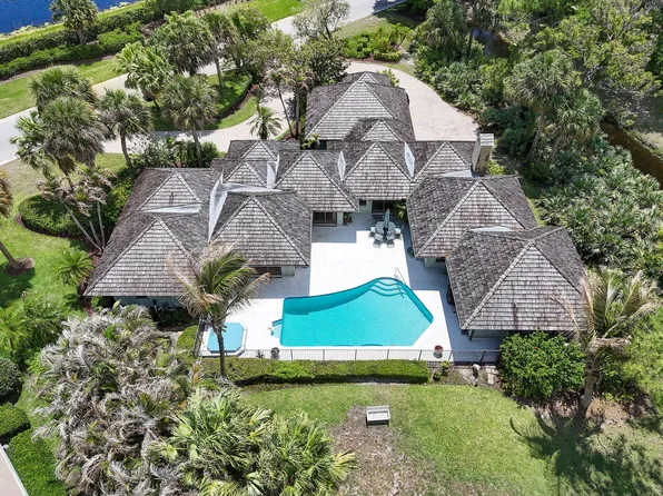 6980 SE Winged Foot Drive, Stuart, FL 34997