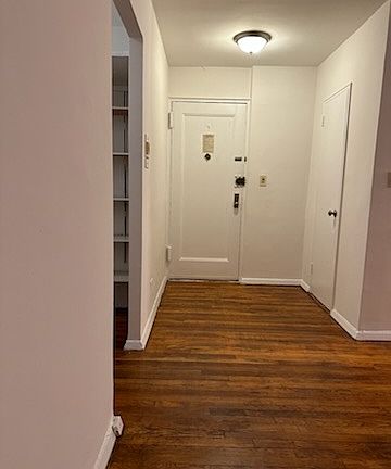 2nd image of 208 E 70th St APT 2F