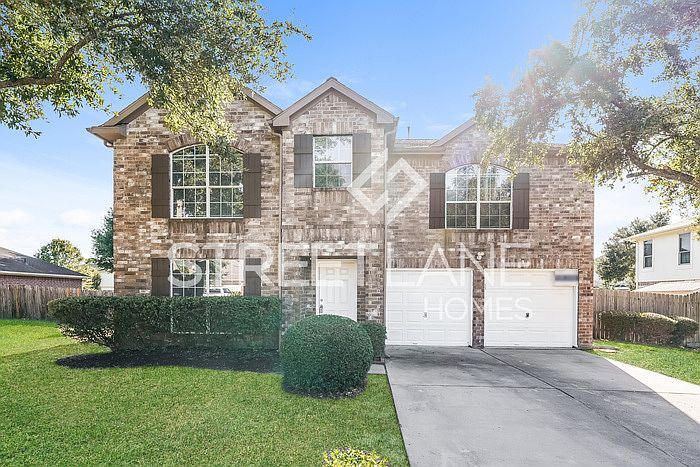 1st image of 21615 Country Club Green Way