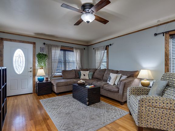 4th image of 1514 Greenview Ave