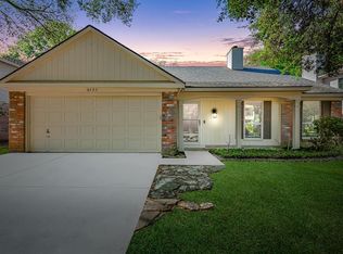 8423 Laurel Trails Dr, Houston, TX 77095