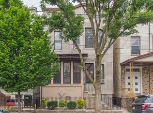 112 Maple St, Weehawken, NJ 07086