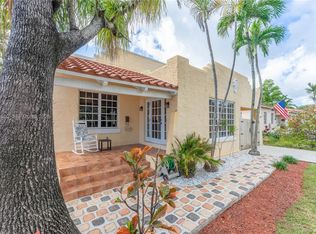 4250 SW 10th St, Coral Gables, FL 33134