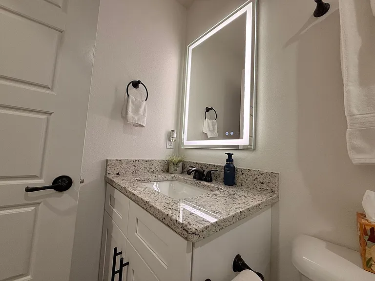 107 Ella St — Photo 24
