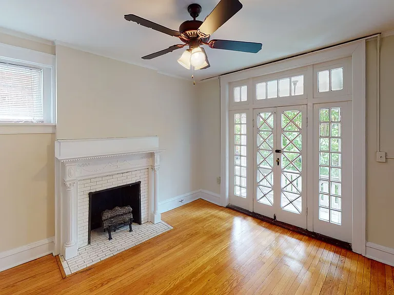 2712 Hanover Ave — Photo 6
