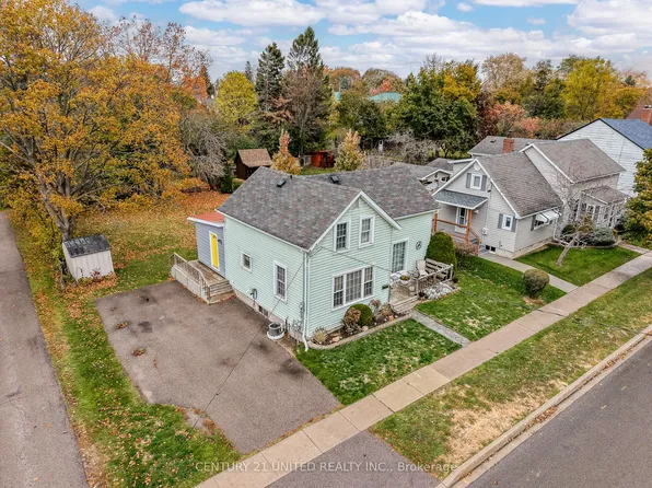 316 Tweed St, Cobourg, ON K9A 2R9