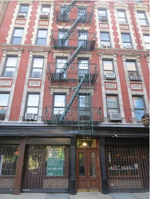 Rented by Waverly Realty Associates | media 10