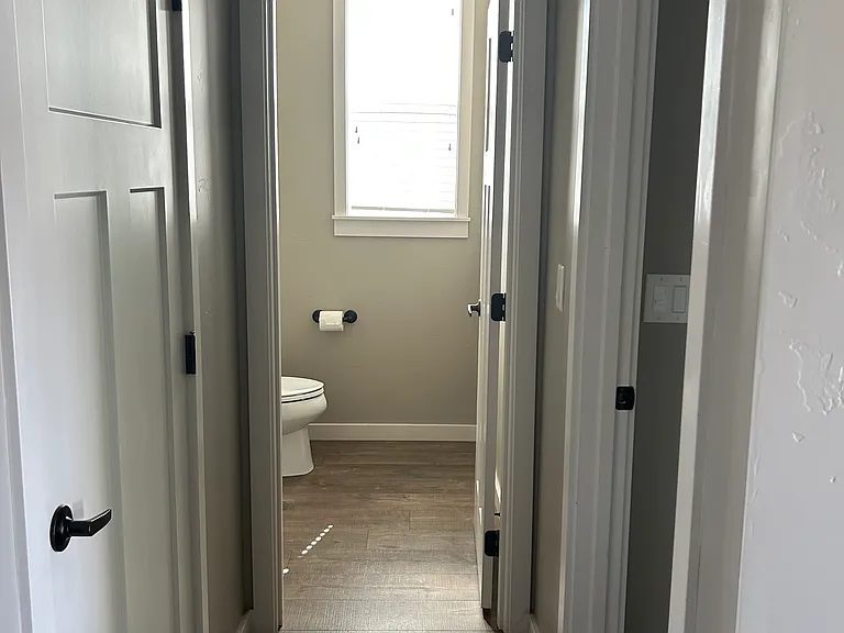 1725 E Bellalucca Ln — Photo 10