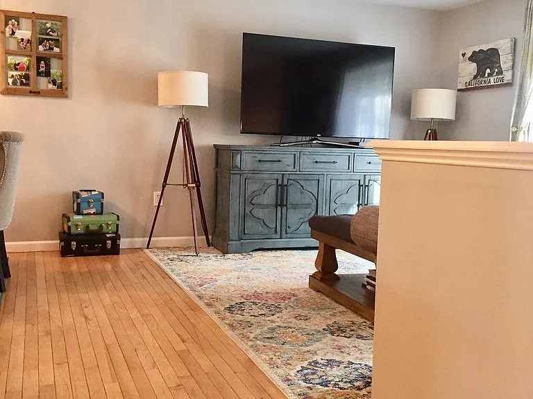 Main living area with hardwood throughout.