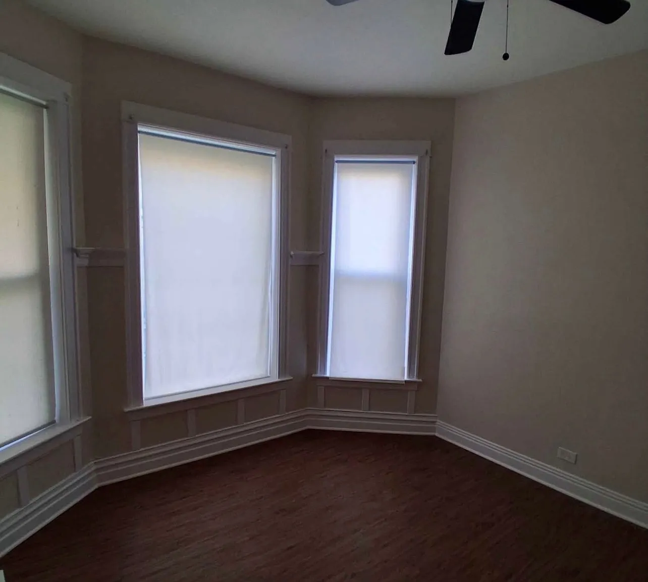 1009 W Garfield Blvd — Photo 3
