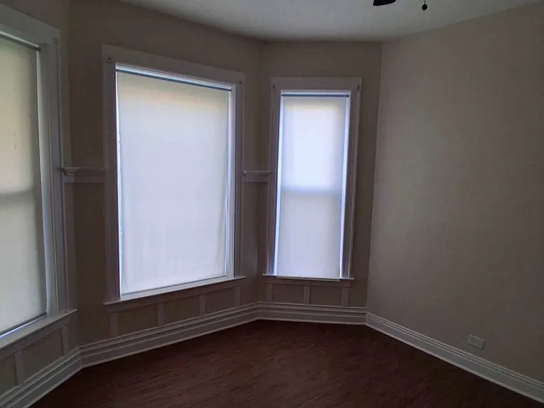 1009 W Garfield Blvd #1 — Photo 3
