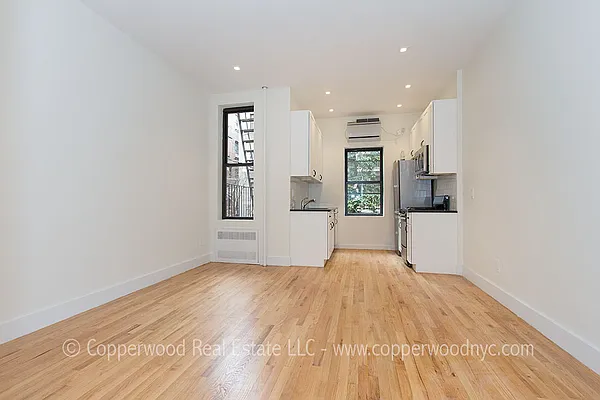 Rented by Copperwood Real Estate | media 2