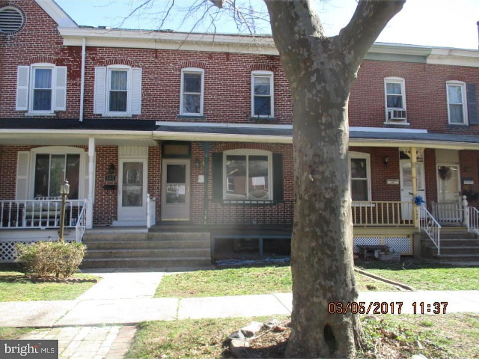 2nd image of 148 3rd Ave