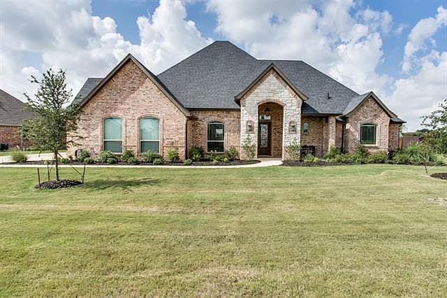 1st image of 909 Egan Way Ct