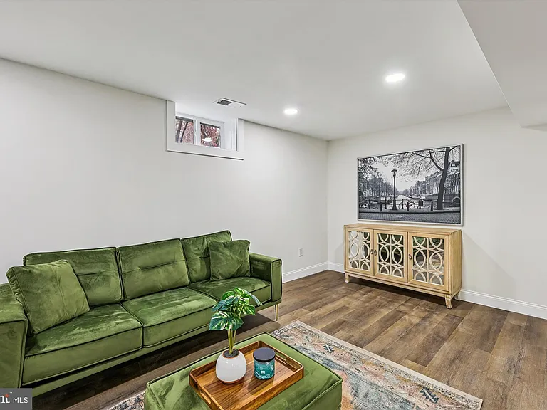 4250 Piper Ln — Photo 39