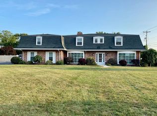 3499 Highland Dr, Bay City, MI 48706