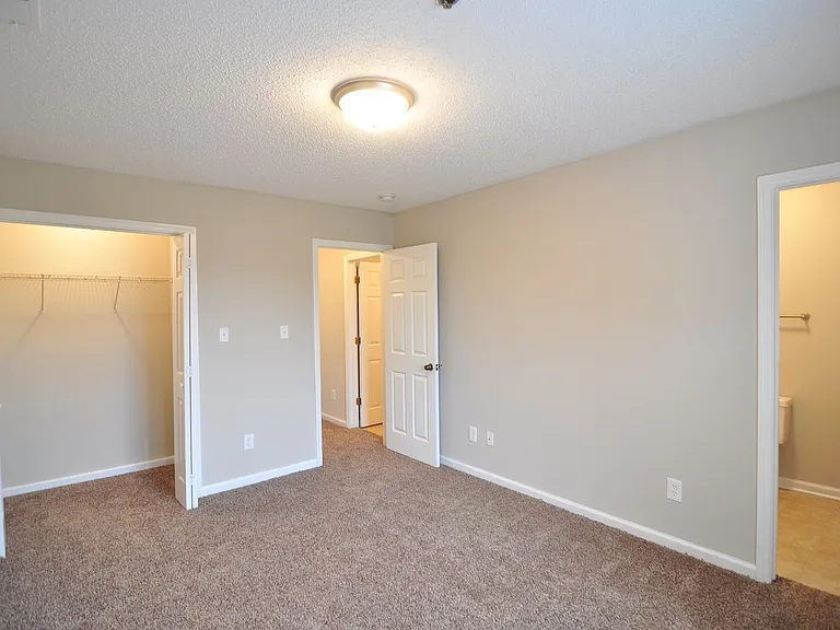 2911 Wimberly Dr SW — Photo 4