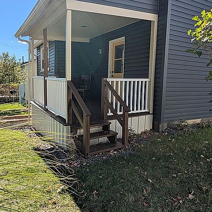 3rd image of 604 Welsh St