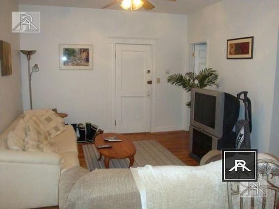 4th image of 19 Cummings Rd #B