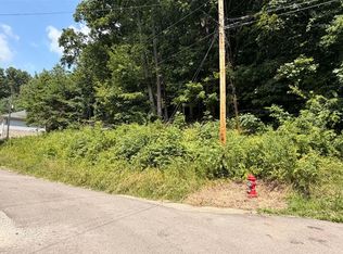768 West St, Logan, OH 43138