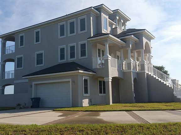 2nd image of 9252 Woodsman Cove Ln