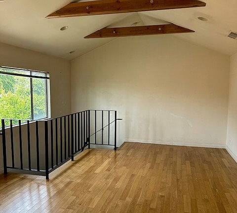 2nd image of 645 Vernon Ave
