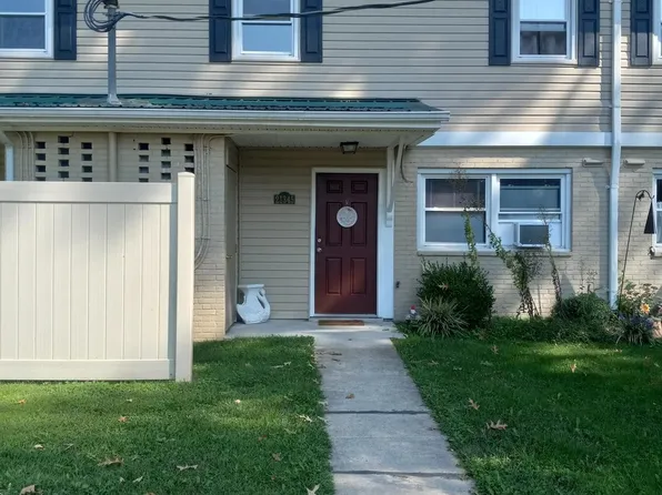 21345 Persimmon Dr, Chestertown, MD 21620