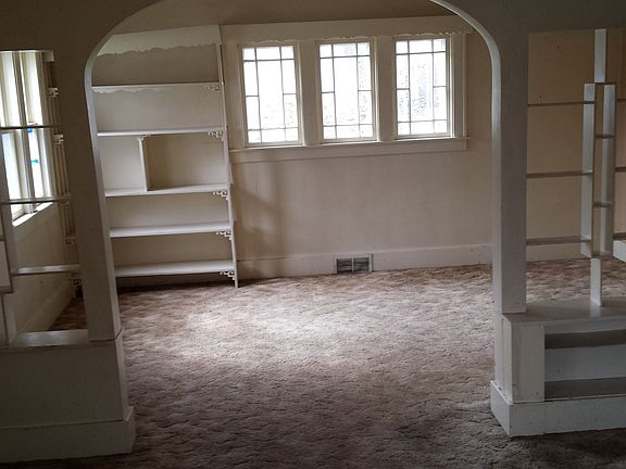 4th image of 4561 Pinehurst Ave SW