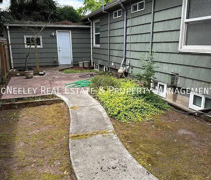 6606 NE Emerson St — Photo 27