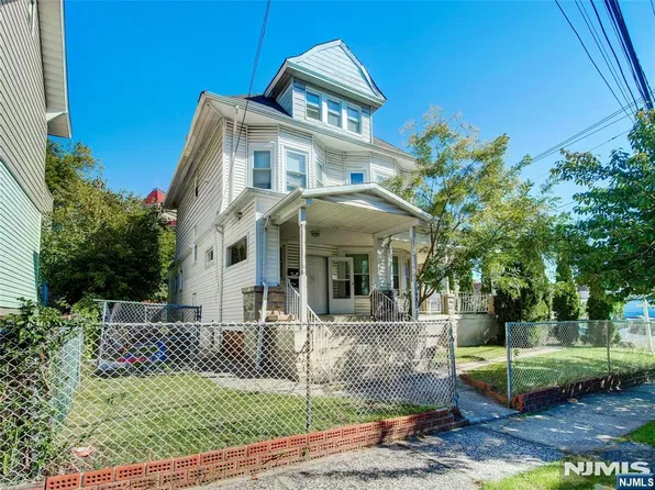 199 Weequahic Avenue, Newark, NJ 07112