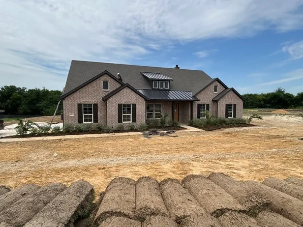 903 Perrin Ln, Van Alstyne, TX 75495