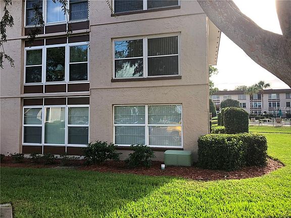 2nd image of 333 Lake Howard Dr NW APT 104D