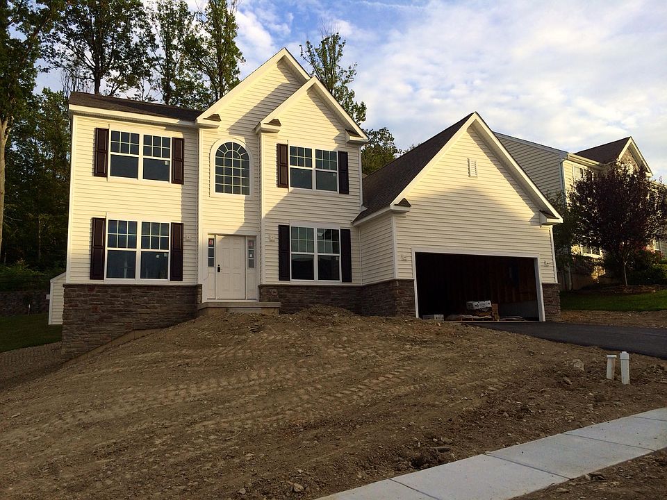 2nd image of 3380 Alydar Rd